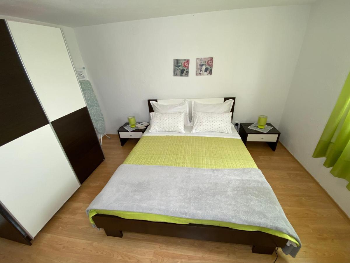 Apartment Carmen Trogir Luaran gambar