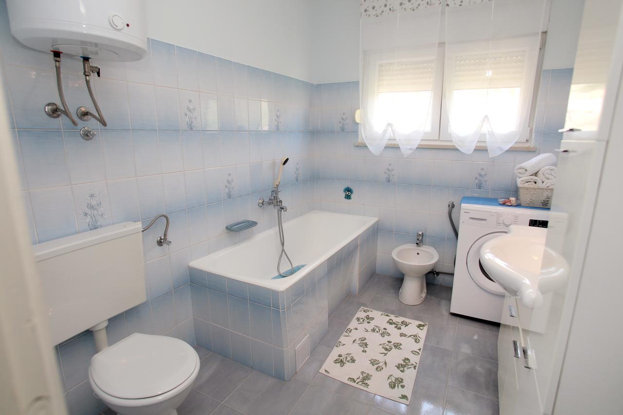 Apartment Carmen Trogir Luaran gambar