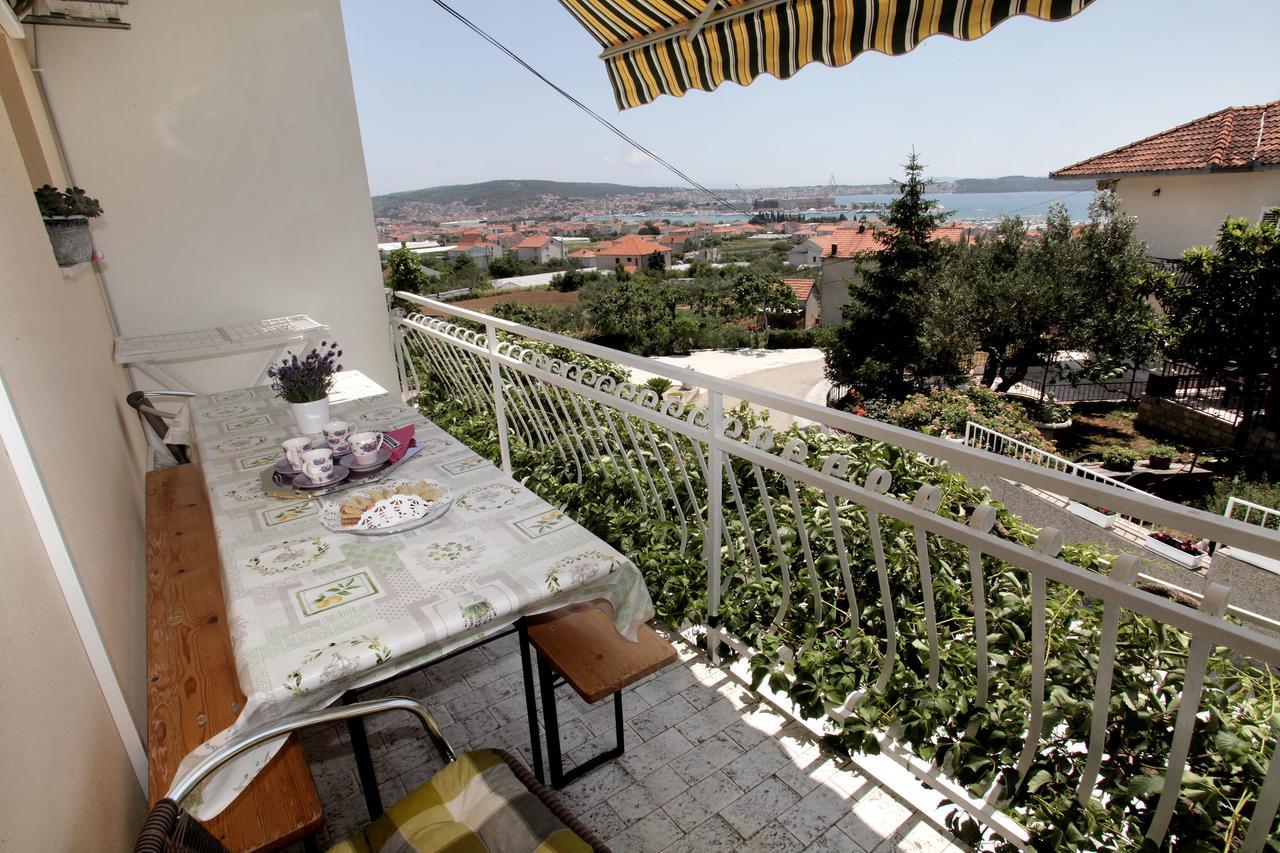 Apartment Carmen Trogir Luaran gambar